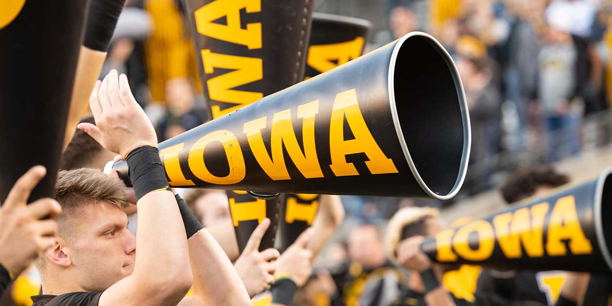 Iowa Cheerleaders