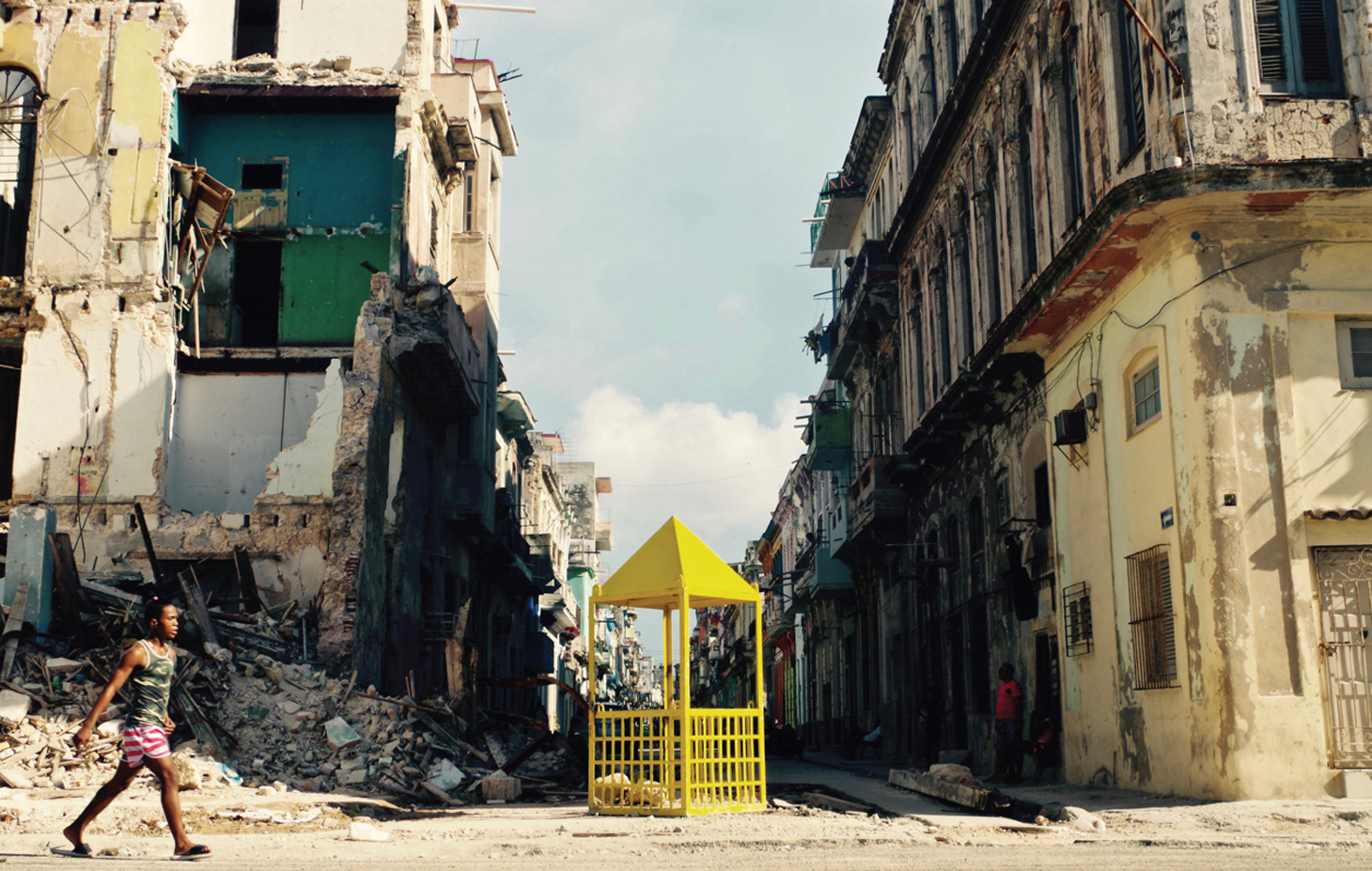 Skateboarders in Cuba