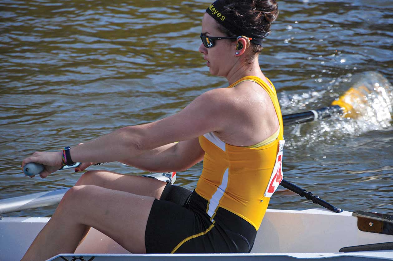 Katie Farnsworth rowing