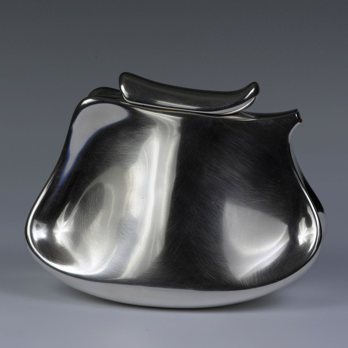 UNTITLED (DECANTER)