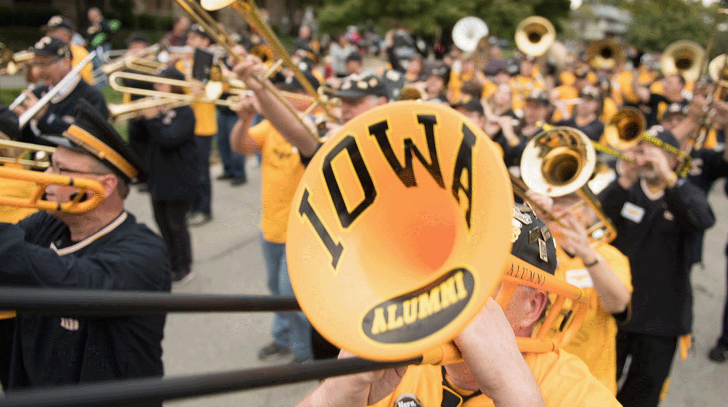 Homecoming band in parade
