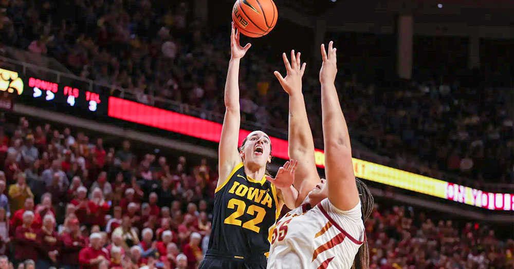 Caitlin Clark at Iowa State game